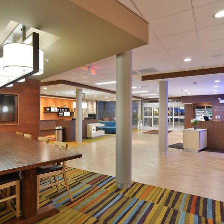 Fairfield Inn & Suites By Marriott Eau Claire/Chippewa Falls מראה חיצוני תמונה