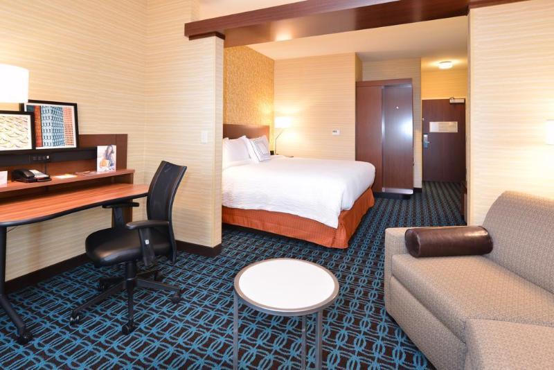 Fairfield Inn & Suites By Marriott Eau Claire/Chippewa Falls מראה חיצוני תמונה