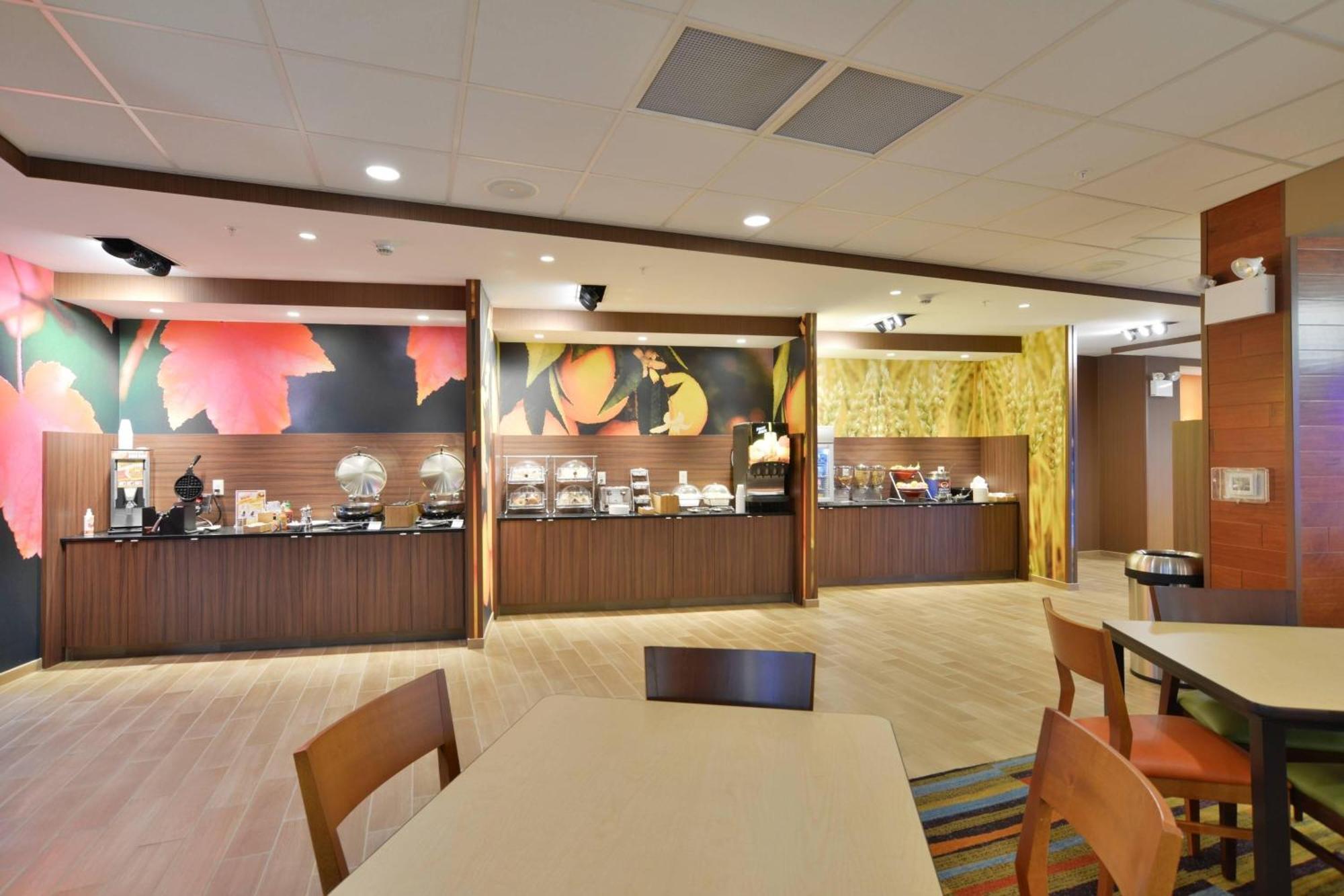 Fairfield Inn & Suites By Marriott Eau Claire/Chippewa Falls מראה חיצוני תמונה