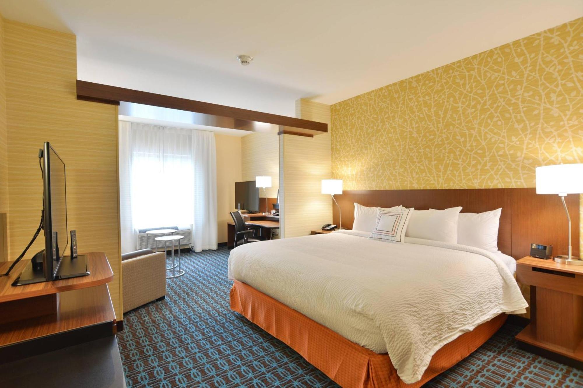 Fairfield Inn & Suites By Marriott Eau Claire/Chippewa Falls מראה חיצוני תמונה