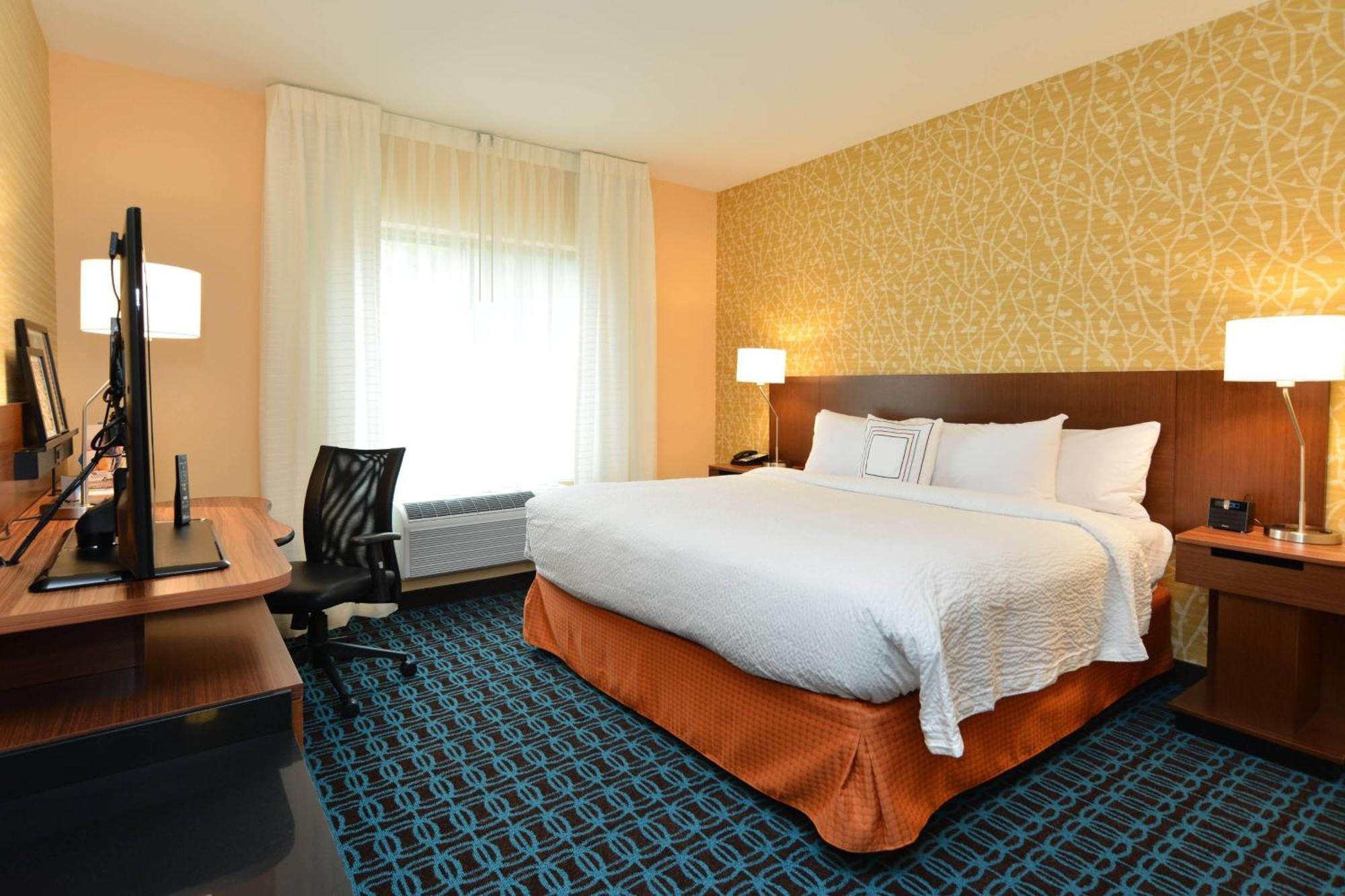 Fairfield Inn & Suites By Marriott Eau Claire/Chippewa Falls מראה חיצוני תמונה