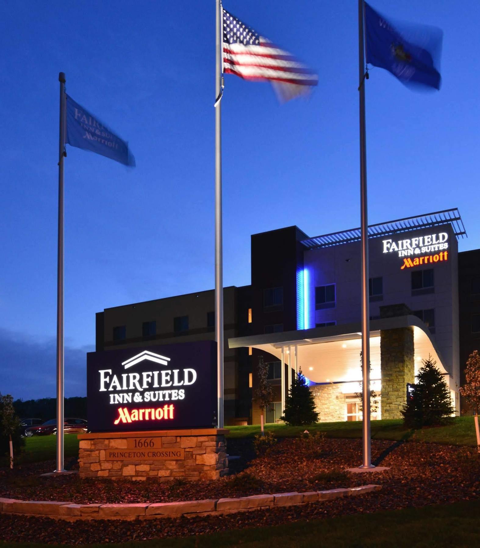 Fairfield Inn & Suites By Marriott Eau Claire/Chippewa Falls מראה חיצוני תמונה